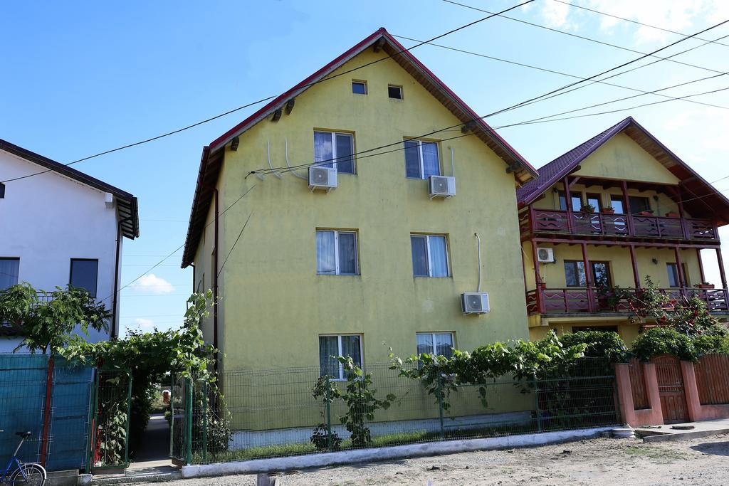 Casa Iustina Sulina Hotel Exterior photo